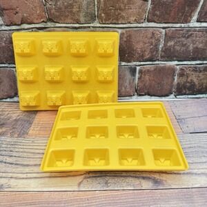 2 University of Michigan U of M Jello Shots Mold Ice Candy Soap Wolverines NCAA